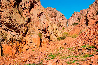 Pigeon Gorge, Yangiabad