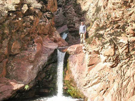 Cascada en ruta