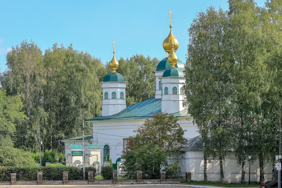Le monastère de la résurrection de Tcherepovets, Russie