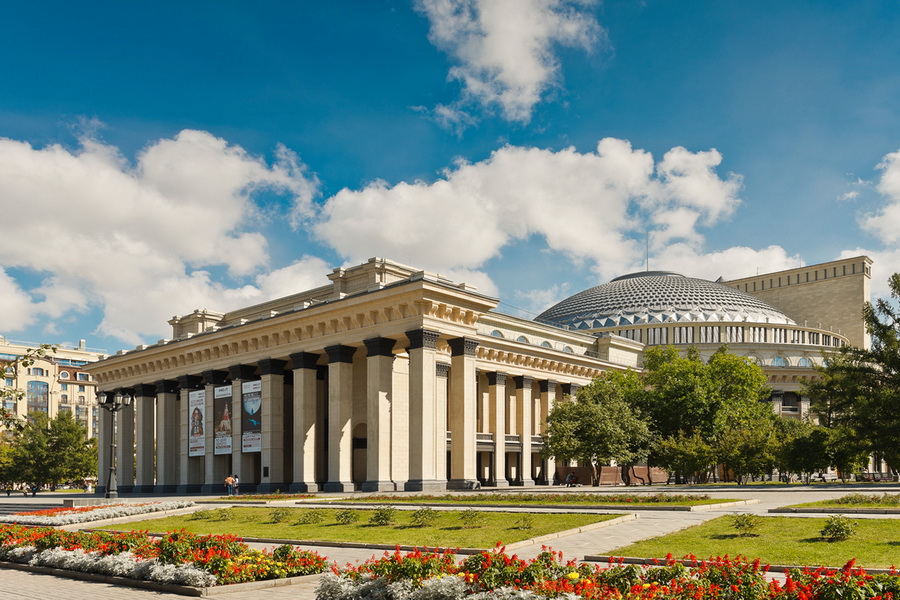 Opera & Ballet Theater, Novosibirsk
