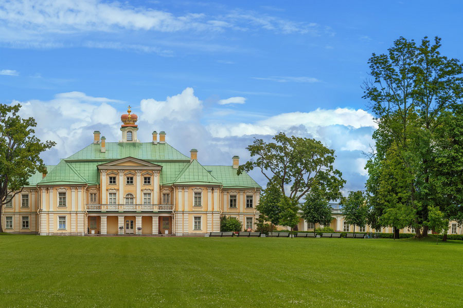 Ораниенбаум, Пригороды Санкт-Петербурга