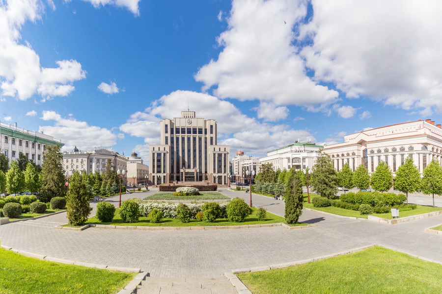 Freedom Square, Kazan