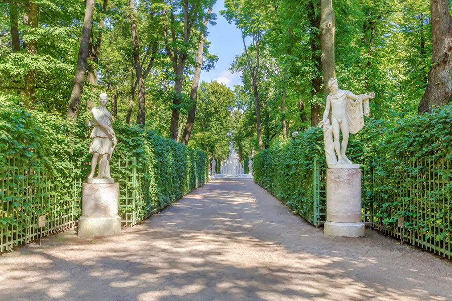 Летний сад в Санкт-Петербурге